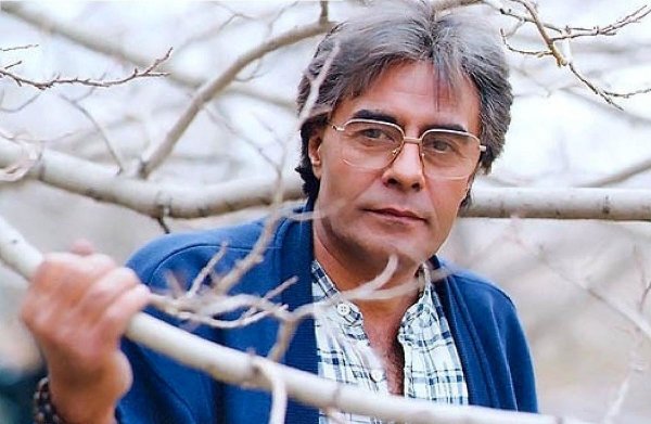 بیوگرافی خسرو شکیبایی