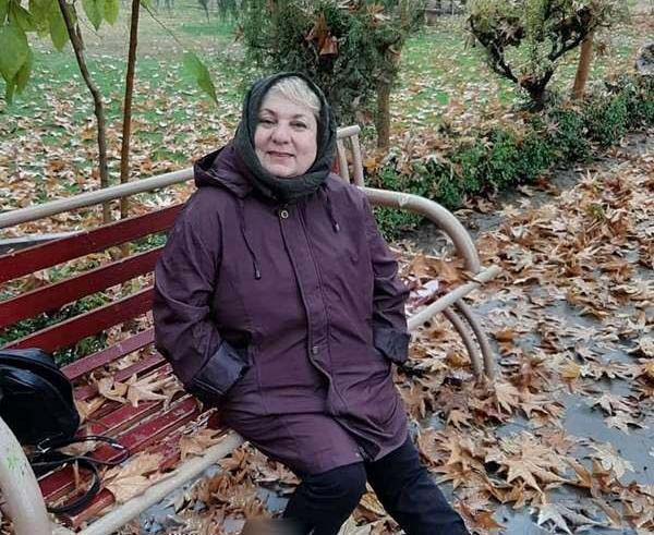 آغاز فعالیت هنری سوسن مقصودلو ،بیوگرافی سوسن مقصودلو