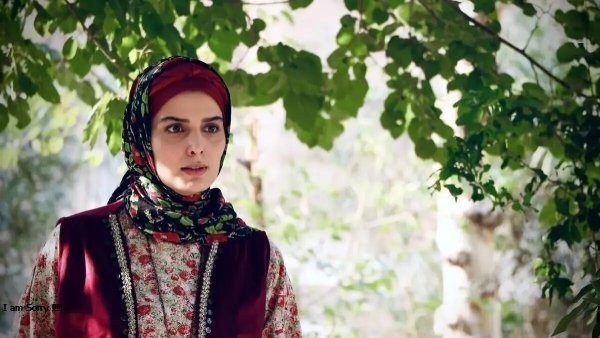 نقش آفرینی غزاله اکرمی در سریال سوجان