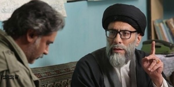 علیرضا مهران در نقش رهبری