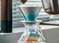 از خاک رس کائولن تا فنجان قهوه: راز طعم بینظیر با قهوهساز V60 موونا