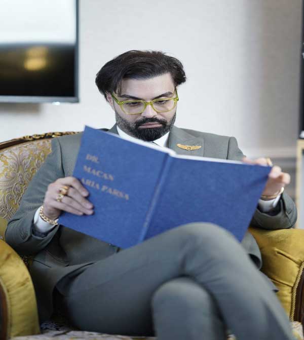 مدرک پسا دکتری اول دکتر شکری ساز