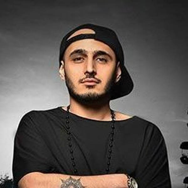 سپهر خلسه کیست؟