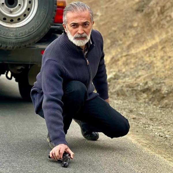 بیوگرافی افشین نخعی