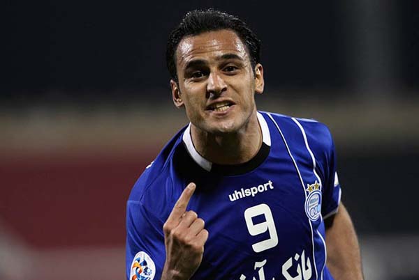 شروع فوتبال آرش برهانی