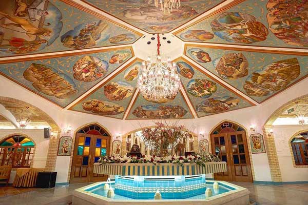 تالار هتل گران میراث رشیدیه