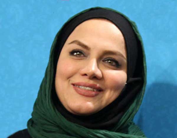 اولین فیلم بلند سینمایی نرگس آبیار 