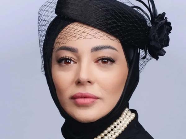 رزیتا غفاری در نقش افتخارالملوک
