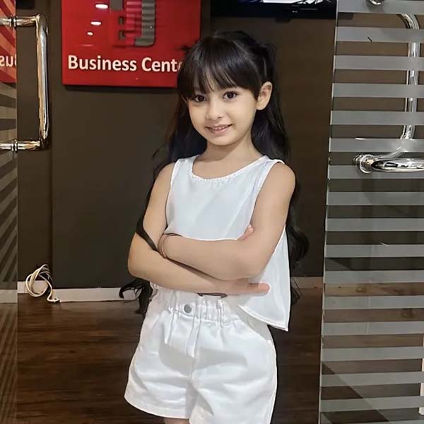 بیوگرافی عایشه میرای گوموش