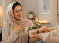 راهنمای خرید هدیه برای خانم‌ها؛ چطور هدیه‌ای انتخاب کنیم که واقعاً دوستش داشته باشند؟