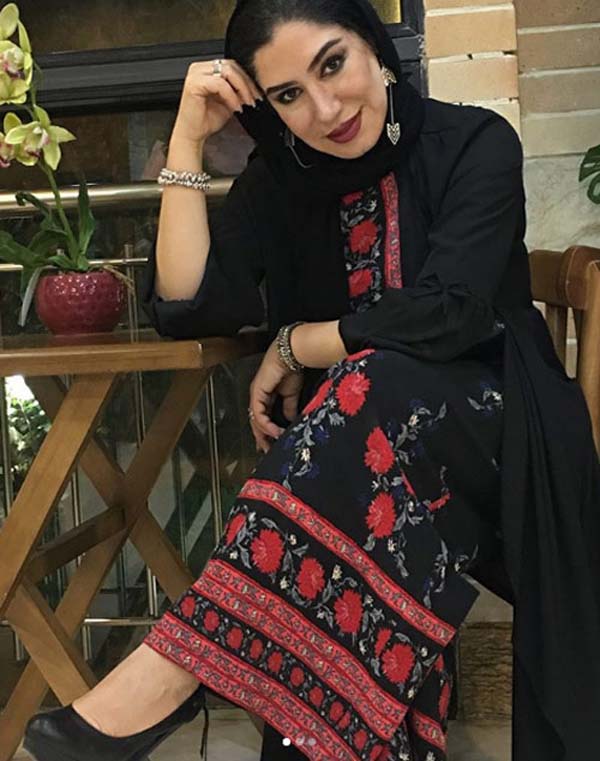 بیوگرافی نسیم ادبی