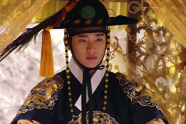 بیوگرافی کیم سو هیون (Kim Soo-hyun) در نقش «لی هون»