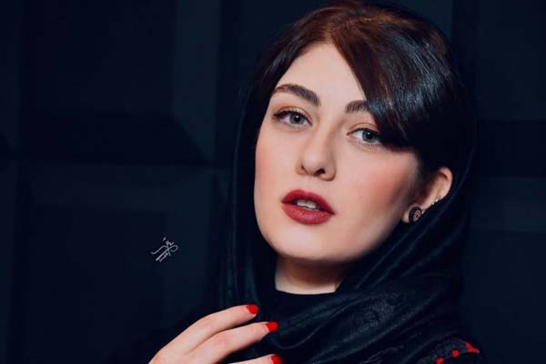الیکا ناصری