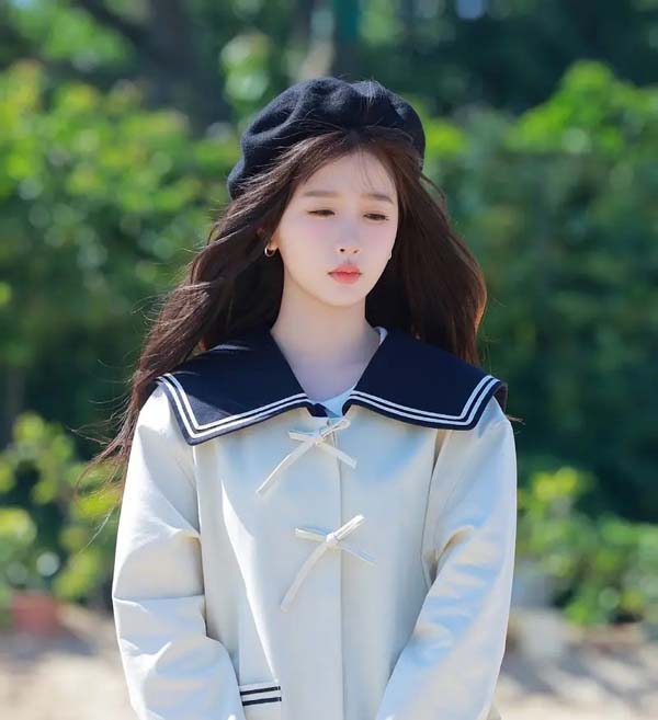 استر یو (Esther Yu)