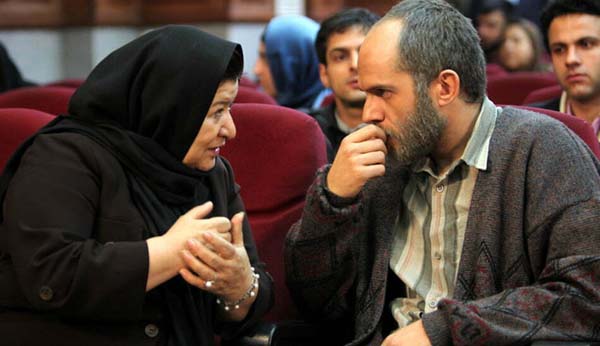 مراد صفرخانی (بابک حمیدیان) در هیس! دخترها فریاد نمی زنند