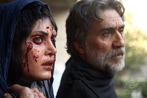 تصاویری از فیلم سینمایی اینجا تاریک نیست با بازی الناز شاکردوست و مصطفی زمانی
