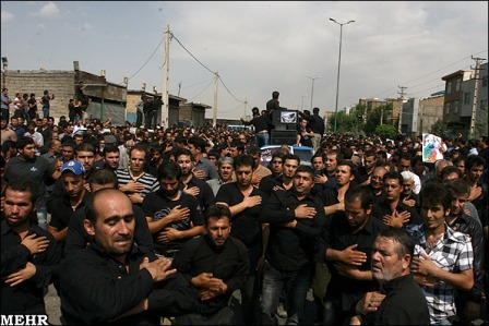 عکس هایی از مراسم خاکسپاری روح الله داداشی..!