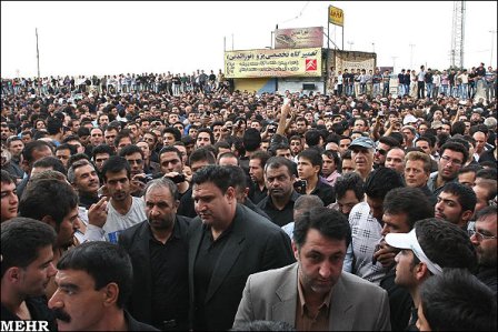 عکس هایی از مراسم خاکسپاری روح الله داداشی..!