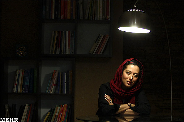 عکس های جدید مهتاب کرامتی در نشست خبری+ بازیگر