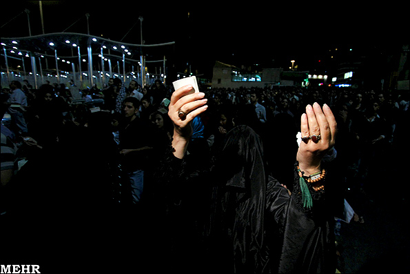 عکس هیی جالب از مراسم شب قدر