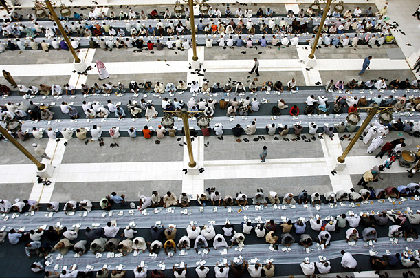 ماه رمضان و روزه داری در کشورهای مختلف + عکس