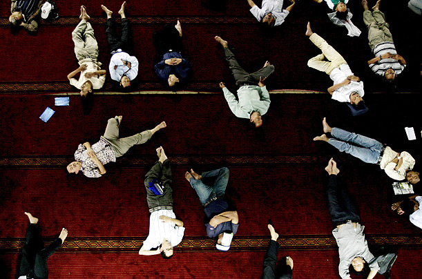 ماه رمضان و روزه داری در کشورهای مختلف + عکس