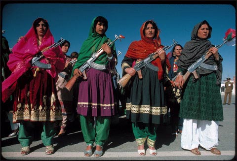 عکسهایی از دختران کماندو در کشورهای مختلف 