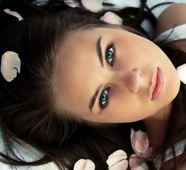 عکسهای جالب از جذاب ترین زنان چشم آبی