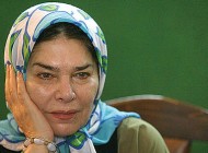 جشن تولد ساده بازیگر معروف زن در تئاتر شهر+ تصویر