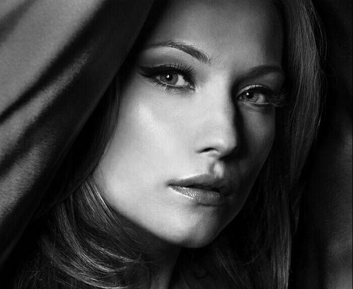 عکس های جدید عاشقانه و احساسی از لحظات تنهایی