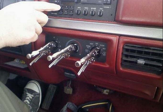 عکسهای خنده دار از خلاقیت در تعمیر اتومبیل