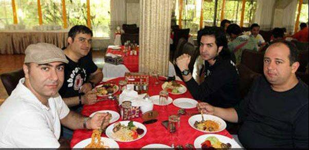 عکس های کنسرت خواننده مشهور در یک جزیره