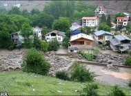 وقوع سیل رود بارک در کلاردشت (+عکس)