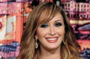 فرار این مجری زن از شبکه به علت آزارهای جنسی!! + عکس