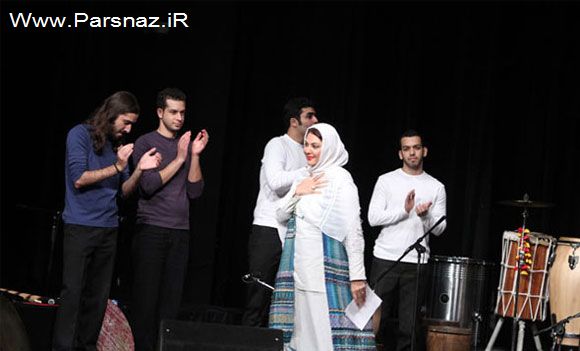عکس هایی از لاله اسکندری و تجربه خوانندگی‌