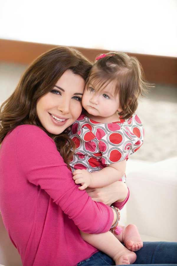 عکس های نانسی عجرم و دخترش