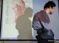 این مرد چینی با بدن بسیار عجیب (عکس)