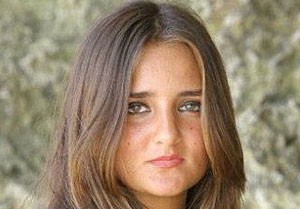 این دختر برزیلی بکارت خود را در اینترنت فروخت (عکس)