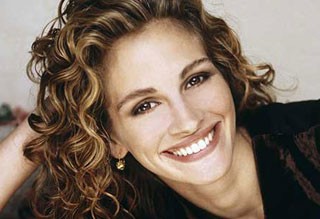 درباره زندگی جولیا رابرتز بازیگر بزرگ جهان (عکس)