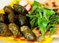 طرز پخت دلمه لذیذ و سبک برگ مو