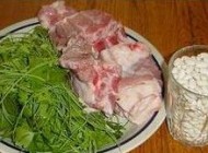 طر تهیه  آبگوشت معروف  بزباش