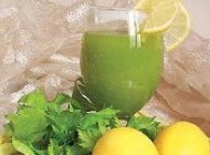 خاصیت های جالب آب کرفس