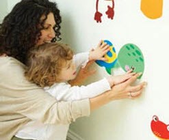 استیکر گزینه ی مناسب برای تزئین  اتاق کودکتان