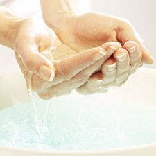 آیا وضو گرفتن قبل از اذان صحیح است؟