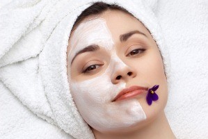 تهیه ماسک هایی برای آکنه