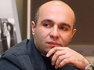 بیوگرافی کوچکی از پیام دهکُردی