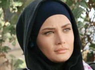 عکس جالب شخصی از تینا آخوند تبار در خانه